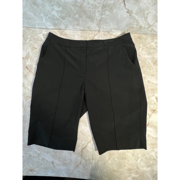 Cutter & Buck CB Dry Tec Pintuck Black Short  women size 12 - Picture 2 of 6
